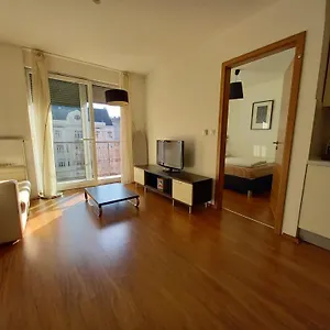 Apartman Joker, Budapest