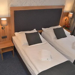hotellátogatás